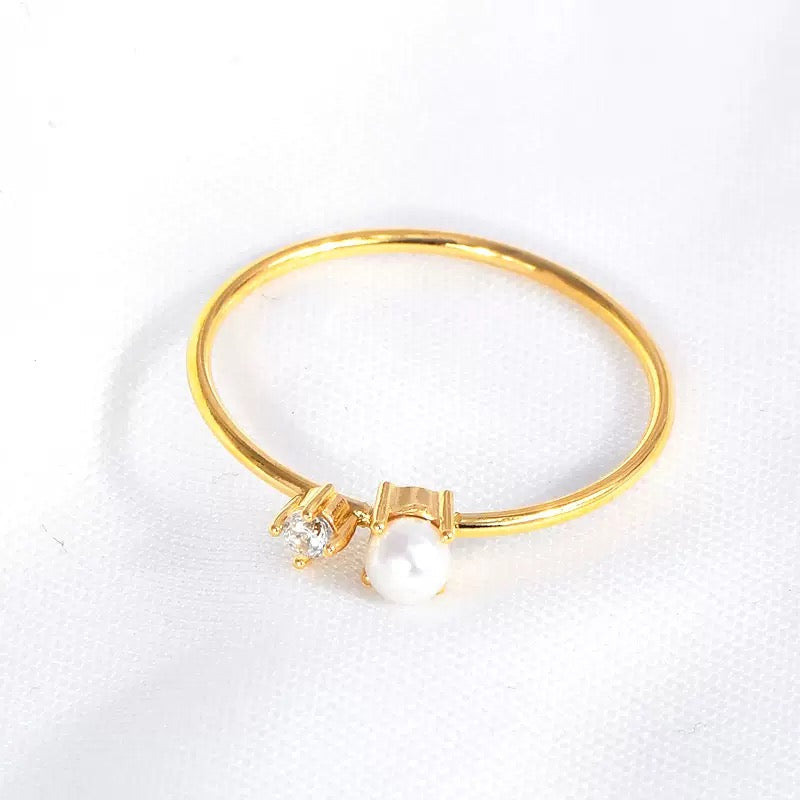 Elsa Pearl stone Ring