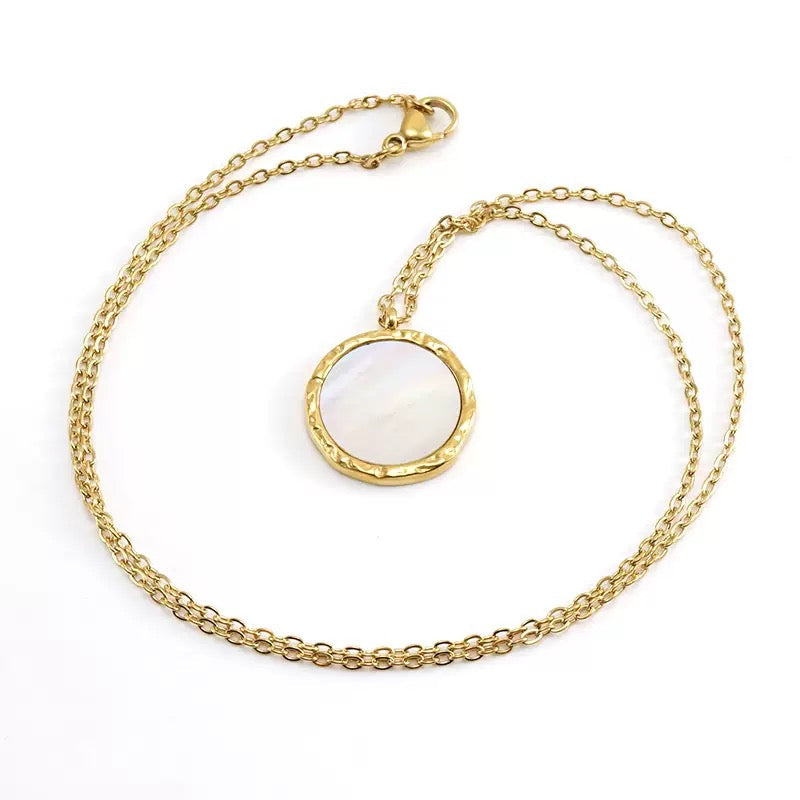 Ivory Radiance  Necklace