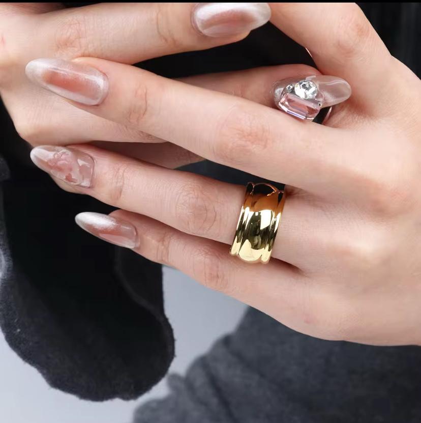 Classic Gold Groove Band Ring-9,8,7,6